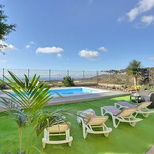 https://apartment-private-pool-wifi.in-canary-islands.com