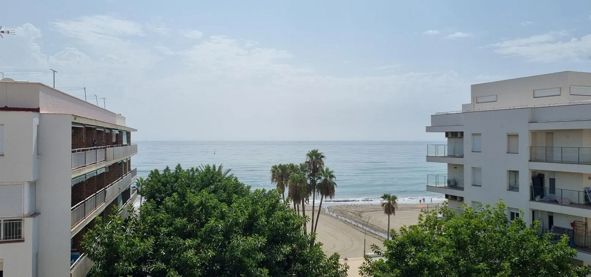 Apartamentos Real 81 location